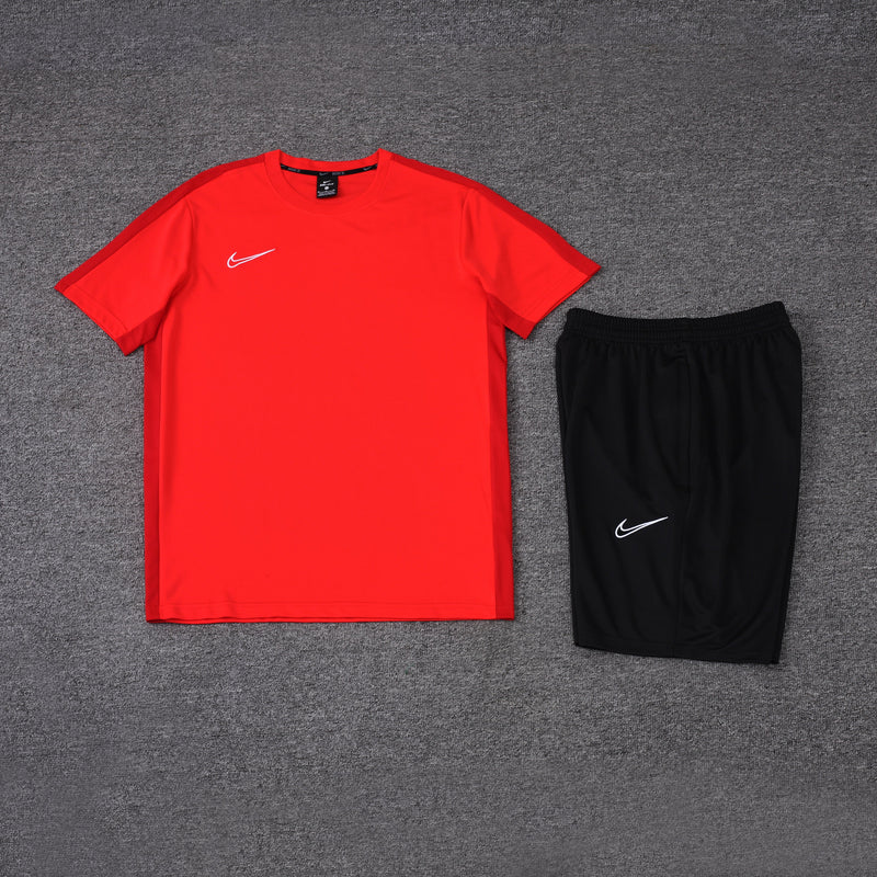 Conjunto Dri-FIT Nike 2024 - Vermelho