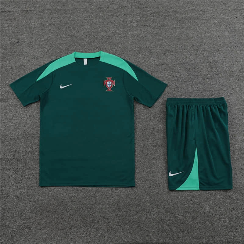 Conjunto de Treino Portugal 24/25 - Verde - Lançamento