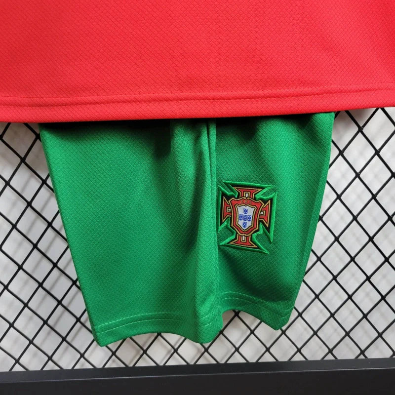 Kit Infantil Portugal Home 24/25 - Lançamento