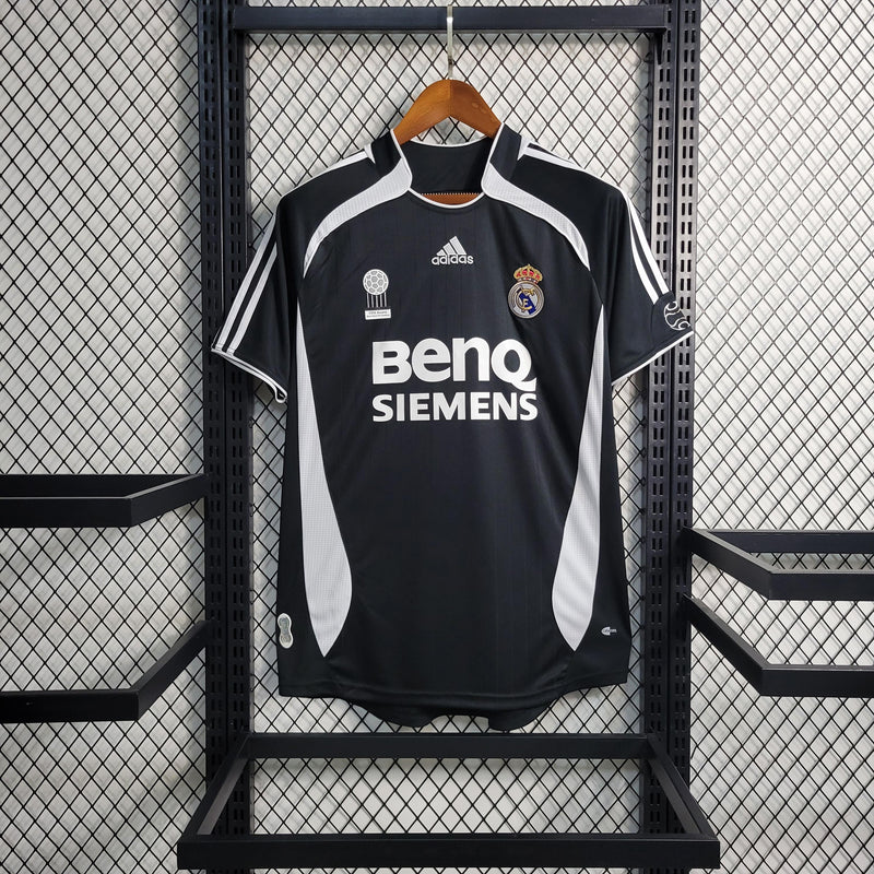 Camisa Real Madrid Retrô 2006/07 Away - Adidas - Preto e Branco