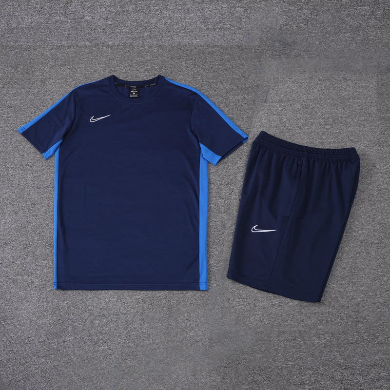 Conjunto Dri-FIT Nike 2024 - Azul Marinho